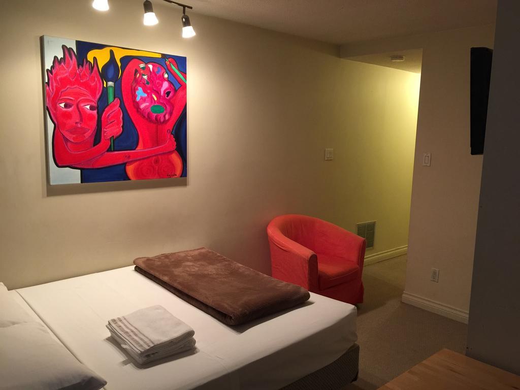 Adas Guesthouse Toronto Habitación foto